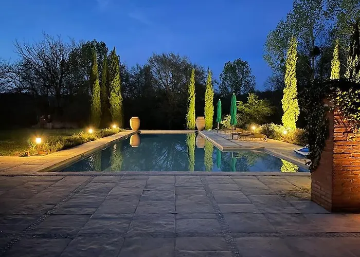 Villa La Bourdette - Elegantes Herrenhaus Im Boutique Stil